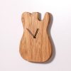 gitaar-wandklok-t-model-eiken-ruwdesign