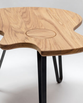 Ruwdesign-Guitar-Table-Acoustic-The-Grand-Close-Up