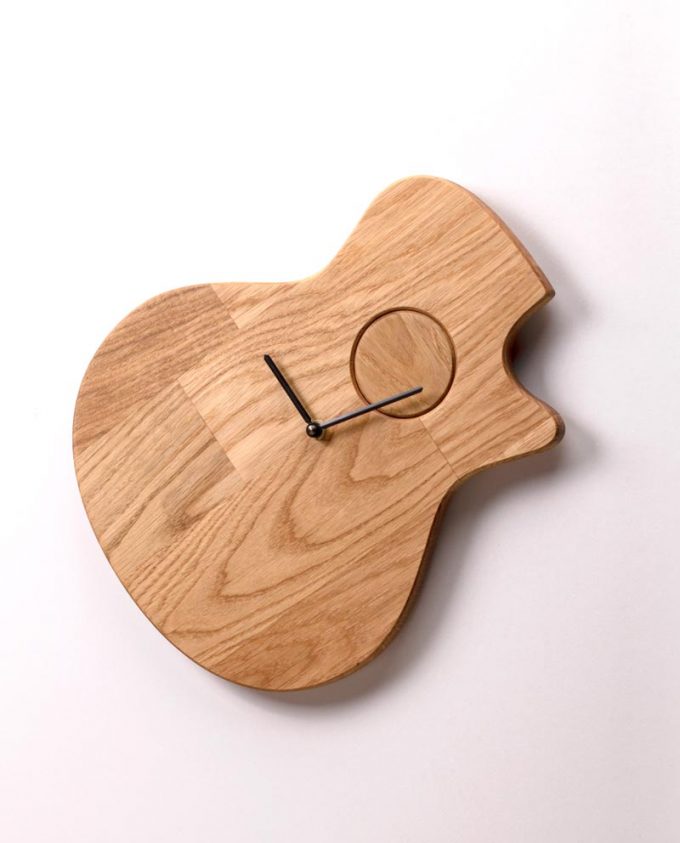 Ruwdesign-acoustic-guitar-clock-the-grand