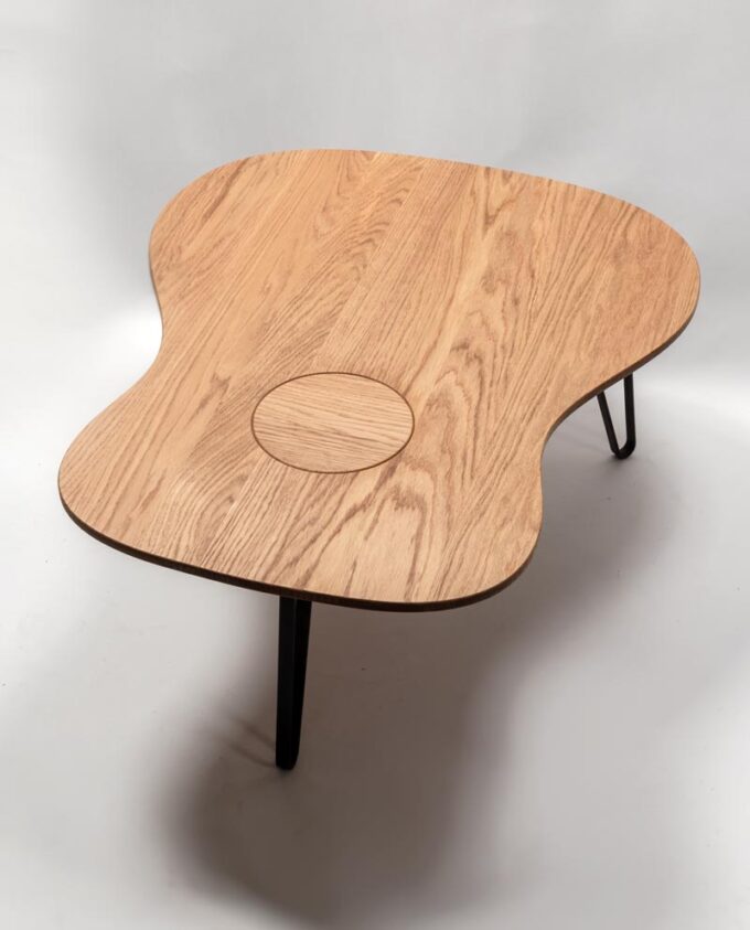 Ruwdesign-Guitar-Coffee-Table-Acoustic-Guitar-Furniture-web