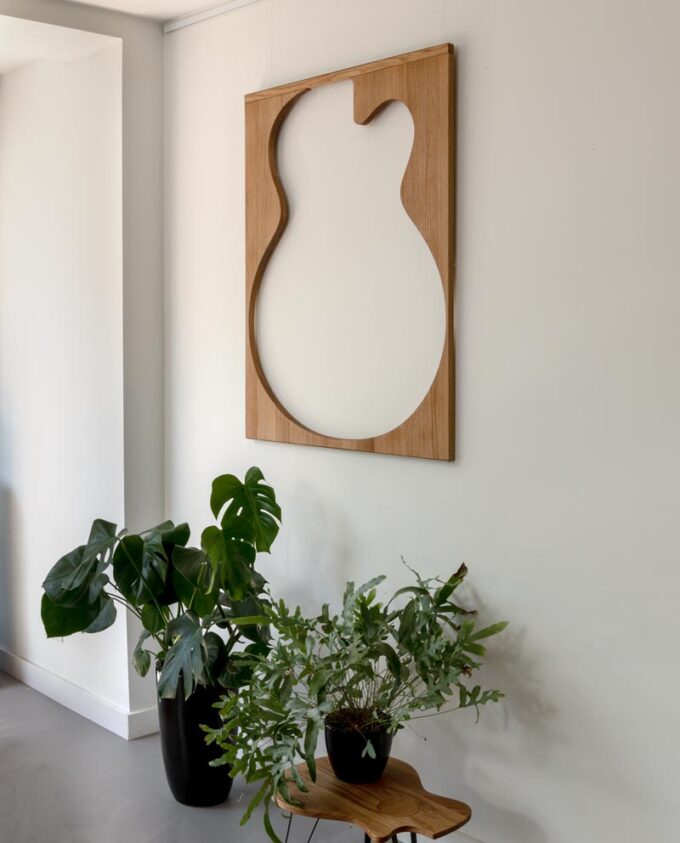 Ruwdesign-Guitar-Wall-Art-Hollow-B-web