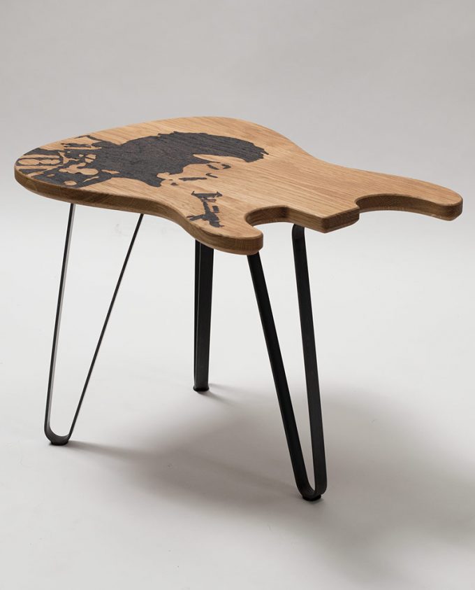 Jimy_hendrix_guitar_table_Ruwdesign