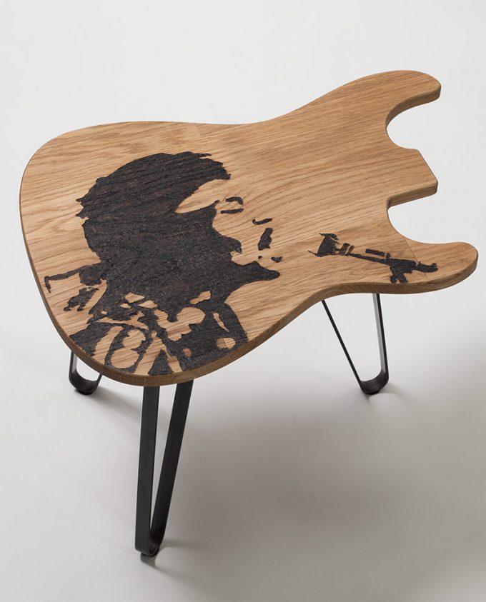 jimy_hendrix_guitar_table_art_engraving_gift