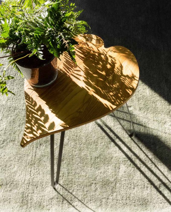 ruwdesign-plant-table-plant-stand-philodendron-scandens